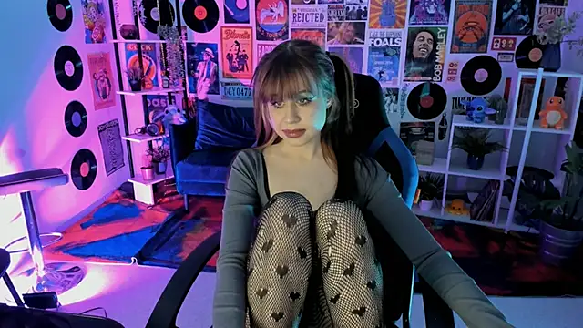 MisaPage online show from March 3, 2025, 12:01 am