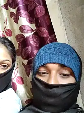 Snapshot of birds0641 chatting on February 9, 2025, 7:30 pm birds0641 online show from February 9, 2025, 7:30 pm