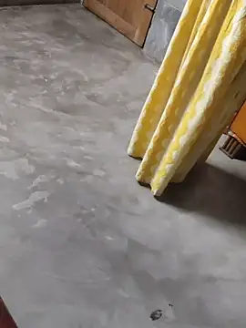 Snapshot of birds0641 chatting on October 28, 2025, 5:56 pm birds0641 online show from October 28, 2025, 5:56 pm