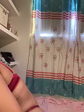 my cam online show from February 9, 2025, 7:41 pm