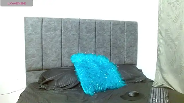 Snapshot of Lasexy_Cami chatting on January 29, 2025, 3:44 am Lasexy Cami online show from January 29, 2025, 3:44 am