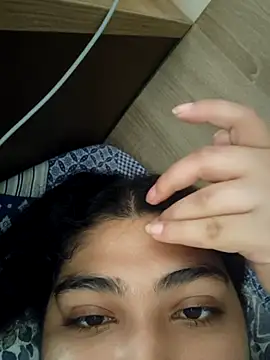 naina78910 online show from September 20, 2025, 9:14 am