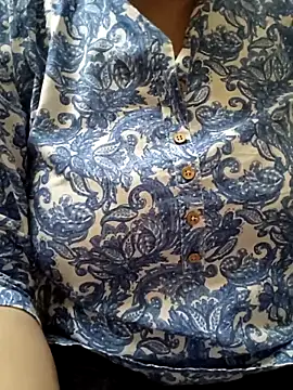 Snapshot of Anushkabhabi chatting on March 18, 2025, 5:23 am Anushkabhabi online show from March 18, 2025, 5:23 am