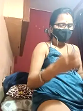 Snapshot of runi31 chatting on February 23, 2026, 9:32 am runi31 online show from February 23, 2026, 9:32 am