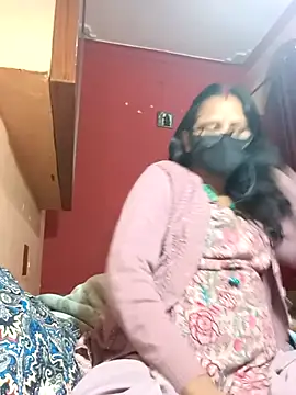 Snapshot of runi31 chatting on February 1, 2026, 5:33 pm runi31 online show from February 1, 2026, 5:33 pm