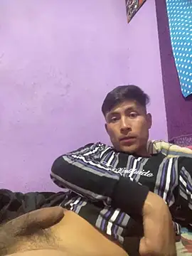 Snapshot of EduardoEspinoza12 chatting on January 26, 2025, 7:20 pm EduardoEspinoza12 online show from January 26, 2025, 7:20 pm