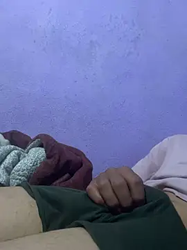 Snapshot of EduardoEspinoza12 chatting on February 28, 2025, 5:59 am EduardoEspinoza12 online show from February 28, 2025, 5:59 am