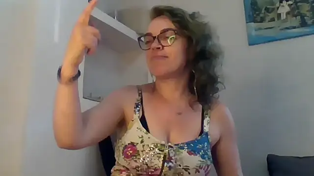 Ju-Hot online show from May 26, 2026, 3:54 pm