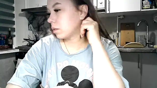 Misssweet s online show from December 2, 2025, 4:47 am