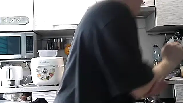 Misssweet s online show from March 18, 2025, 5:23 am