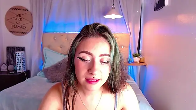 melodygirl   online show from February 23, 2025, 1:21 pm