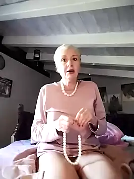 divinaerotica online show from February 21, 2026, 2:30 pm