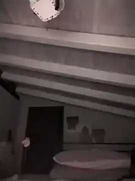 divinaerotica online show from February 26, 2025, 5:53 pm