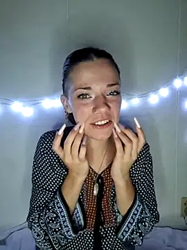 maryjanestar online show from February 26, 2025, 3:35 am