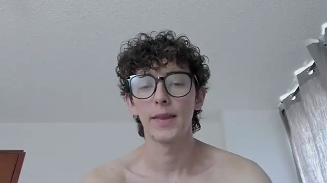 miketwink online show from October 15, 2025, 6:05 pm