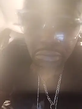 Snapshot of GreasyEdge386 chatting on February 15, 2026, 8:19 pm GreasyEdge386 online show from February 15, 2026, 8:19 pm