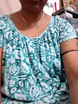 Cute Jiyaa online show from January 14, 2026, 11:41 pm