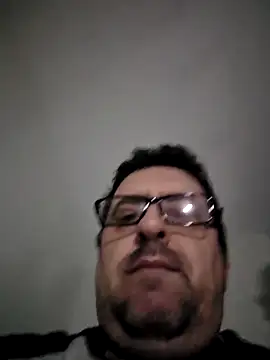 Snapshot of Usame_como_quieras chatting on March 17, 2026, 4:26 am Usame como quieras online show from March 17, 2026, 4:26 am