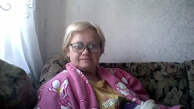 Mayya4321 online show from May 16, 2026, 7:18 am