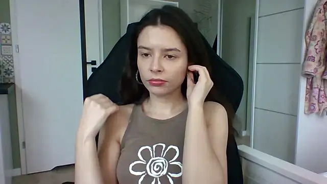 LariceSexy online show from March 20, 2026, 1:23 pm