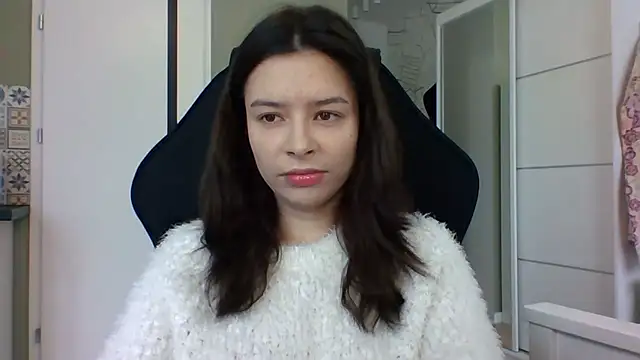 LariceSexy online show from February 18, 2026, 1:07 pm