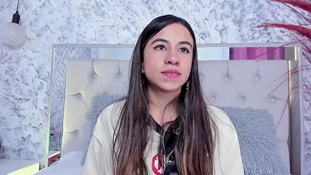 Ariana greenblat online show from October 6, 2025, 4:41 pm