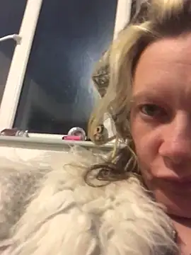 blondey206 online show from March 10, 2025, 4:28 am