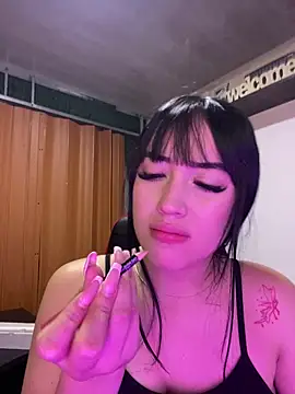 Melody rousse  online show from November 6, 2025, 7:40 pm