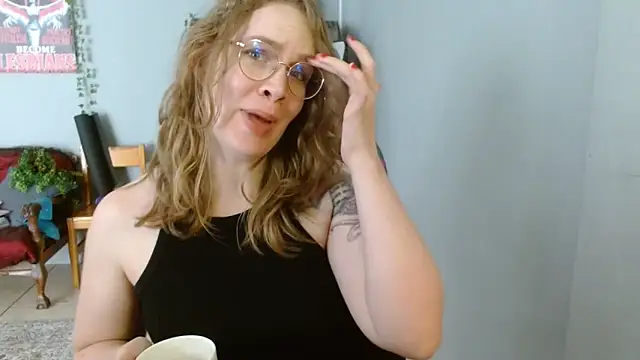 Chill Billie online show from May 4, 2026, 12:19 pm