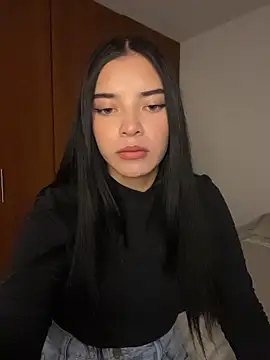 Snapshot of eileensophi chatting on June 12, 2026, 3:37 am eileensophi online show from June 12, 2026, 3:37 am