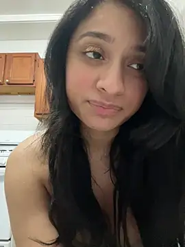 Cristinasunny online show from June 11, 2026, 2:22 am
