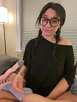 Cristinasunny online show from March 8, 2026, 12:16 am