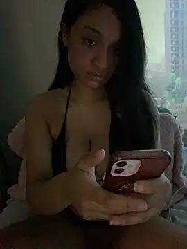 Snapshot of Cristinasunny chatting on July 26, 2026, 11:11 pm Cristinasunny online show from July 26, 2026, 11:11 pm