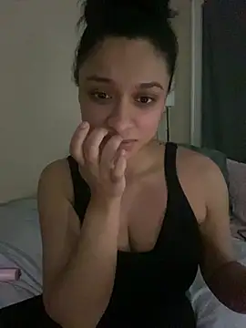 Snapshot of Cristinasunny chatting on July 16, 2026, 2:19 am Cristinasunny online show from July 16, 2026, 2:19 am