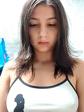 Maiden-Hot online show from April 10, 2026, 8:05 pm