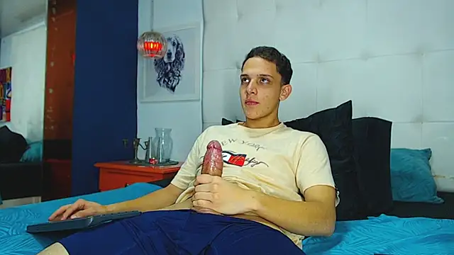 Thomas May4rs online show from April 10, 2026, 3:46 am