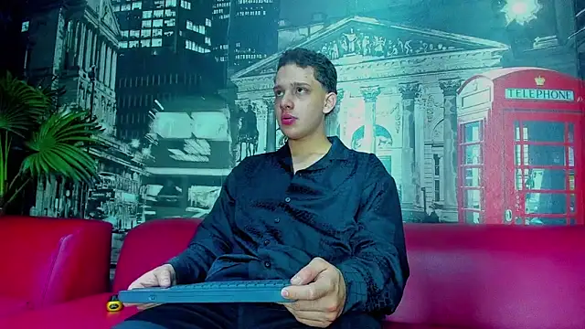 Thomas May4rs online show from January 29, 2025, 5:45 pm