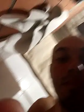 Snapshot of Jean18060 chatting on October 19, 2025, 6:27 am Jean18060 online show from October 19, 2025, 6:27 am