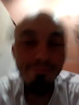 Snapshot of Jean18060 chatting on September 28, 2025, 1:18 pm Jean18060 online show from September 28, 2025, 1:18 pm