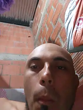 Snapshot of Jean18060 chatting on October 6, 2025, 10:32 pm Jean18060 online show from October 6, 2025, 10:32 pm