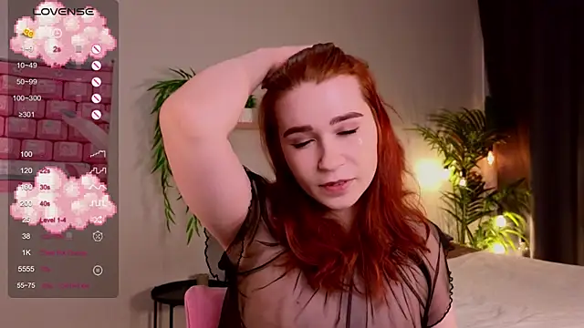 Anncouette  online show from March 12, 2025, 7:02 am