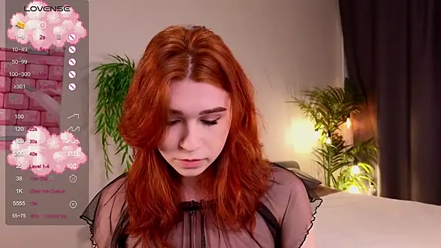 Anncouette  online show from March 12, 2025, 10:05 am