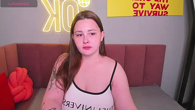 MargaretRoyy online show from October 1, 2025, 2:06 am