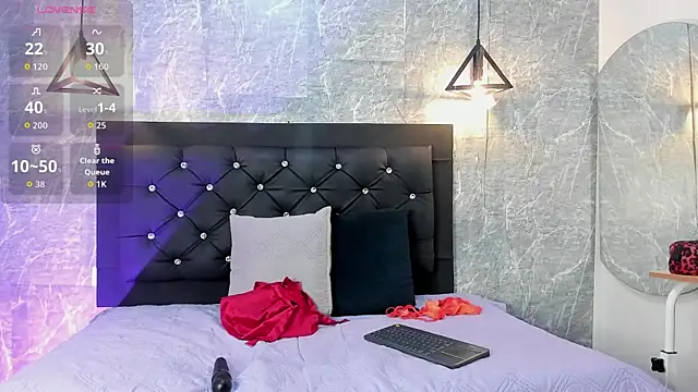 Snapshot of emberhodson chatting on September 30, 2025, 11:27 am emberhodson online show from September 30, 2025, 11:27 am