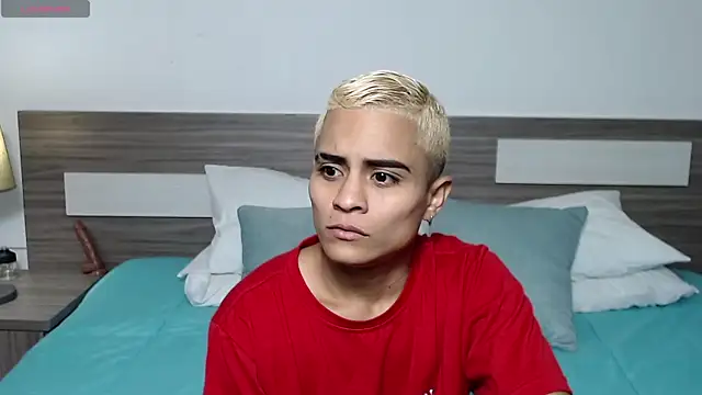 Snapshot of Liiamthompson chatting on February 27, 2026, 7:46 pm Liiamthompson online show from February 27, 2026, 7:46 pm