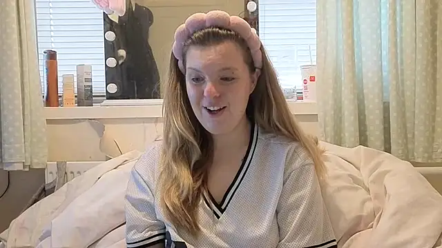 Demi WelshX online show from November 20, 2025, 9:54 am