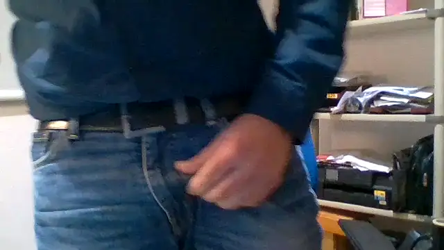 66MA69 online show from November 10, 2025, 9:42 pm