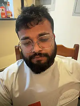 Snapshot of SoloChill chatting on January 19, 2026, 2:26 am SoloChill online show from January 19, 2026, 2:26 am