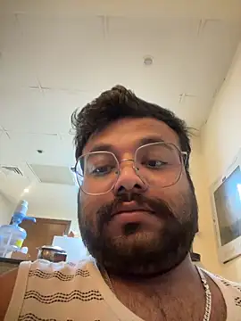 Snapshot of SoloChill chatting on February 23, 2026, 2:24 am SoloChill online show from February 23, 2026, 2:24 am