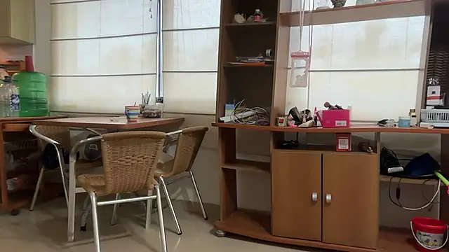 Mermaid-hana online show from October 21, 2025, 11:20 am